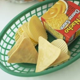 나쵸 감자칩 모양 디자인 집게