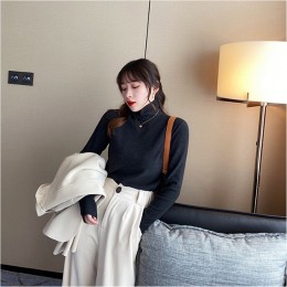 베이직 폴라넥 긴팔 니트 티셔츠