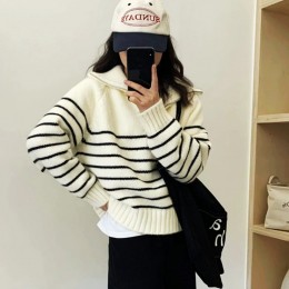 단가라 하프집업 카라 니트