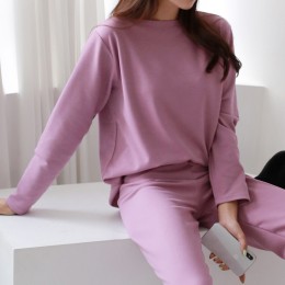 심플 무지 긴팔 라운드티 DM-210981