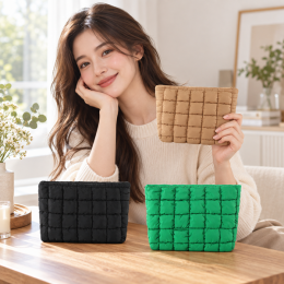 퀼팅 패딩 지퍼 수납 파우치 DS-3012