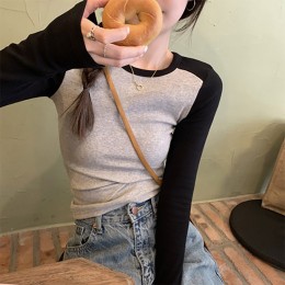 여성 나그랑 베이스 긴팔 티셔츠 슬림핏 캐주얼