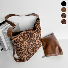 파우치포함 스웨이드 사각 숄더백 ELG-268