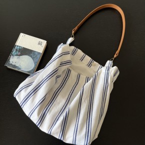 블루 스트라이프 숄더백 ELG-280