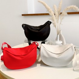 둥근 심플 나일론 크로스백 ELG-207