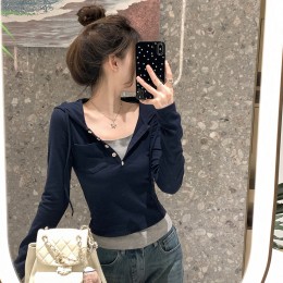 버튼 포인트 슬림 티셔츠 레이어드 봄 가을