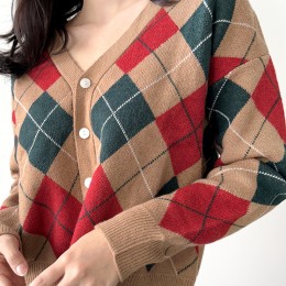 다이아 패턴 가디건