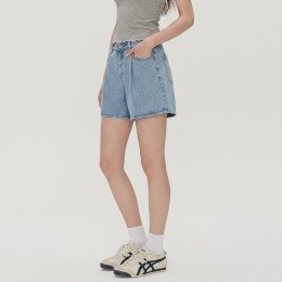 여성 하이웨스트 핀턱 데님 숏팬츠