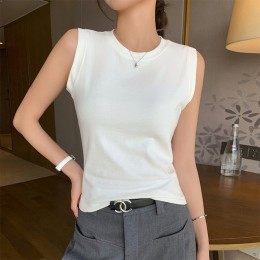 베이직 라운드넥 민소매 슬림핏 이너 나시티