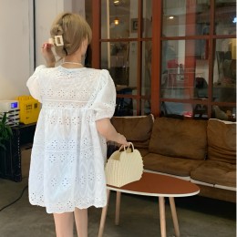 리리 루즈핏 펀칭 반팔 블라우스 JSC-24051901