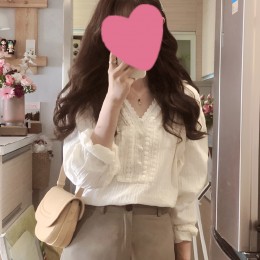 미즈 청순 브이넥 레이스 블라우스 JSC-24051903