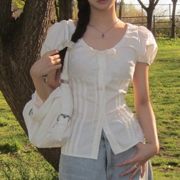 슬림핏 셔링 라운드넥 블라우스 UJS-050