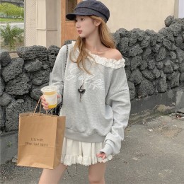 프릴 넥라인 레터링 맨투맨 LL_T192