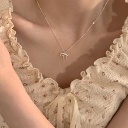 리본 모양 데일리 목걸이 LM-0403