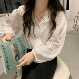 브이넥 레이스 펀칭 블라우스 LM-0684