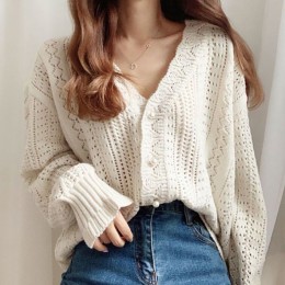 브이넥 루즈핏 진주단추 펀칭 긴팔니트가디건 NF-69