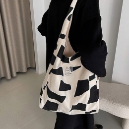 사각 프린팅 매듭끈 숄더백