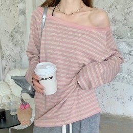 박시 오프숄더 스트라이프 티 RNR-0143