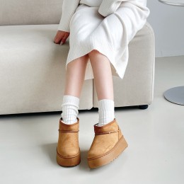 쥬베르 탄탄 통굽 스웨이드 미니부츠 SD-251003