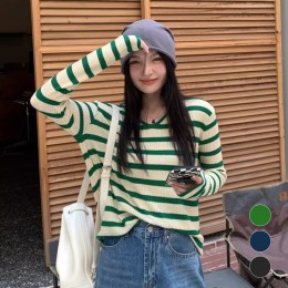 홀턴즈 브이넥 스트라이프 니트 SD-260159