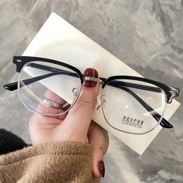 웬져 안티 블루라이트 반뿔테 안경 SD-260163