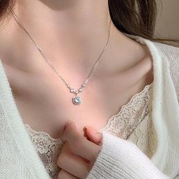 심플 큐빅 드롭 네크리스