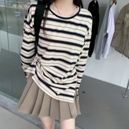 레트로 바이브 스트라이프티 UC-0200