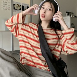 레트로 바이브 스트라이프티 UC-0200