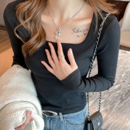 스퀘어넥 골지슬림핏 긴팔티셔츠 UC-0238