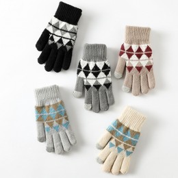 남여공용 마름모 패턴 터치 가능 장갑 URD-494