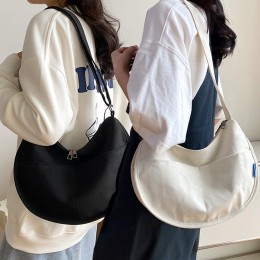 반달 투포켓 패션 크로스백 URK-163