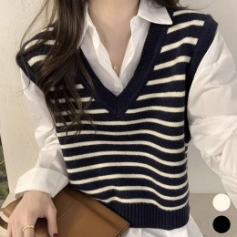 여성 스트라이프 브이넥 베스트 URK-200
